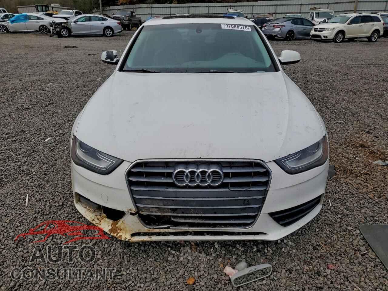 AUDI A4 2013 - WAUEFBFL8DA154258