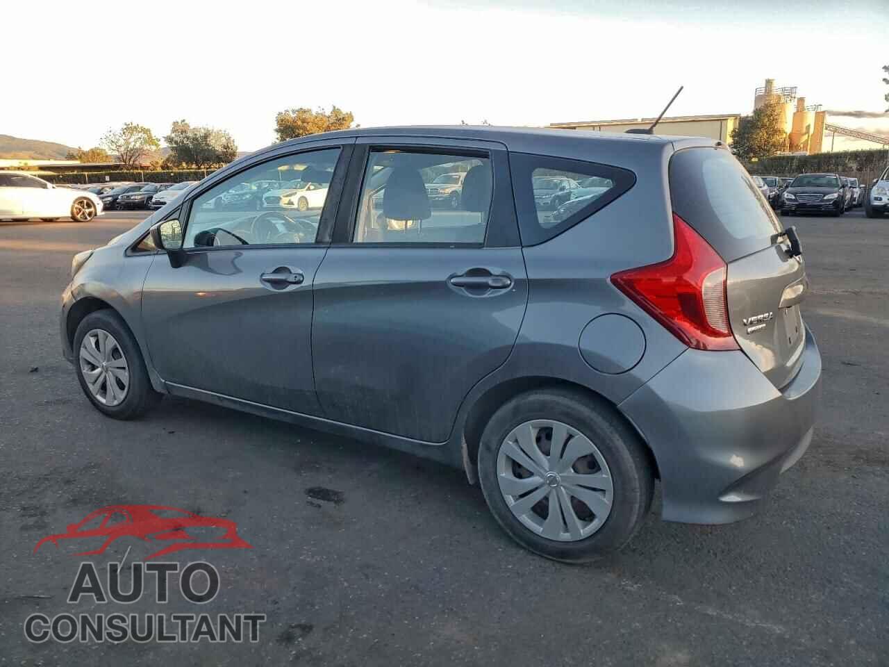 NISSAN VERSA 2017 - 3N1CE2CP9HL376832