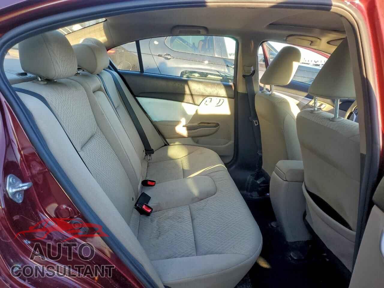 HONDA CIVIC 2015 - 2HGFB2F82FH554692