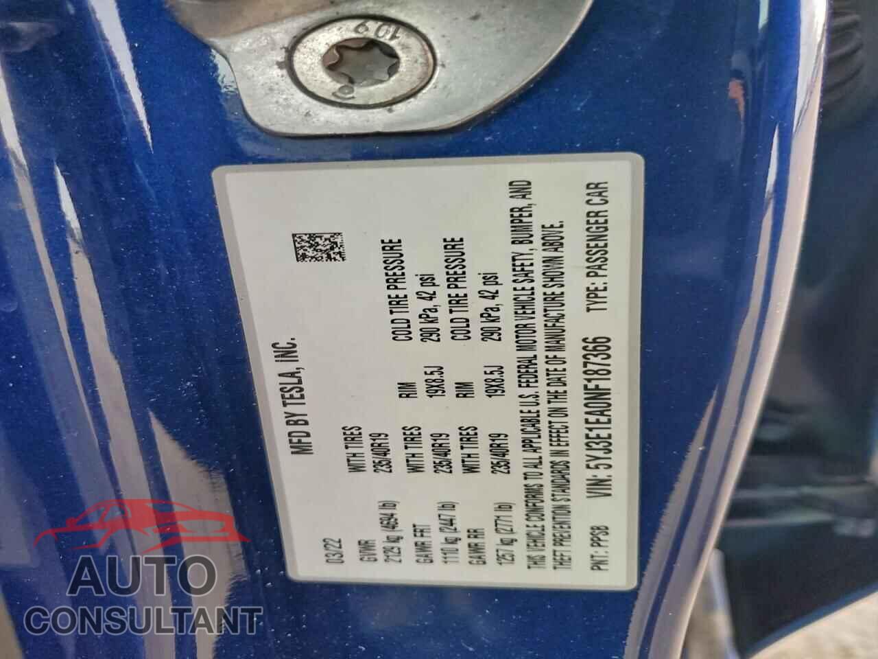 TESLA MODEL 3 2022 - 5YJ3E1EA0NF187366