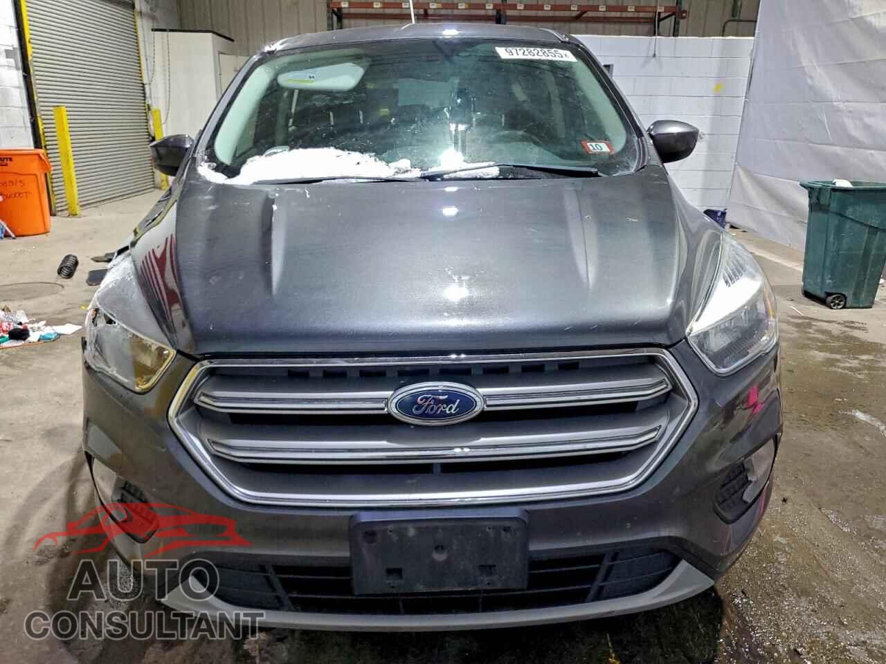 FORD ESCAPE 2017 - 1FMCU9GD1HUB90809