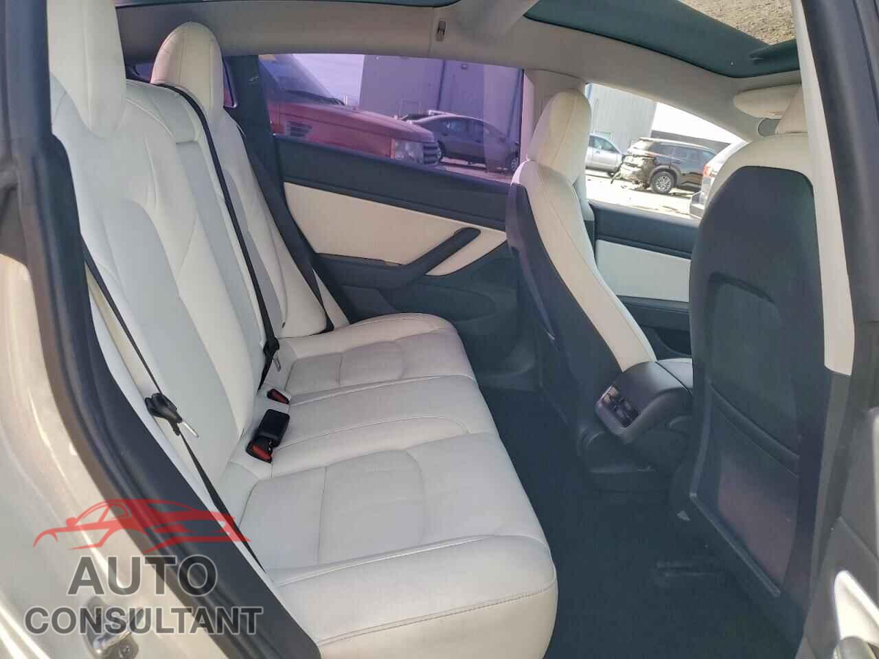 TESLA MODEL 3 2020 - 5YJ3E1EA5LF798006