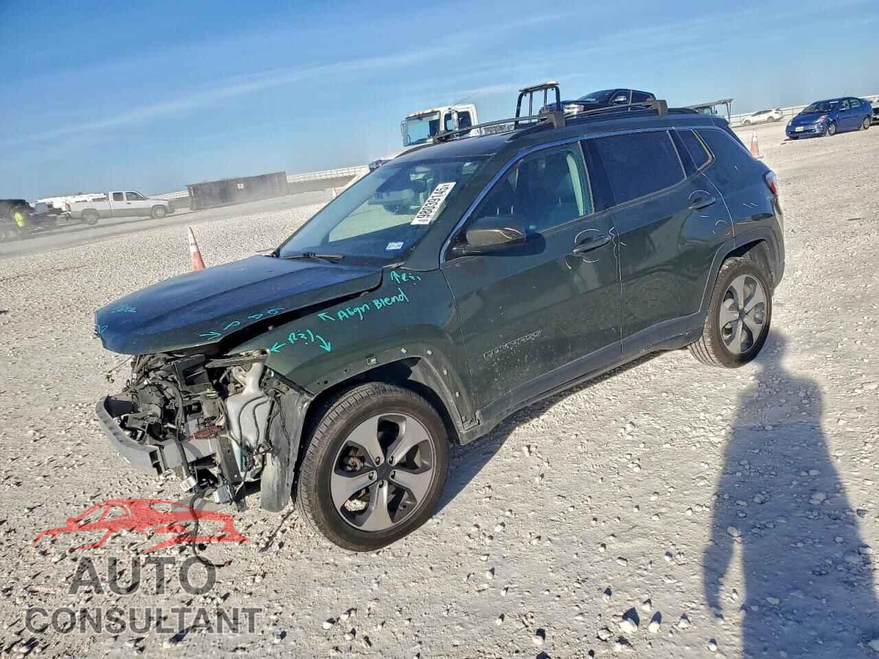 JEEP COMPASS 2018 - 3C4NJDBB1JT201421
