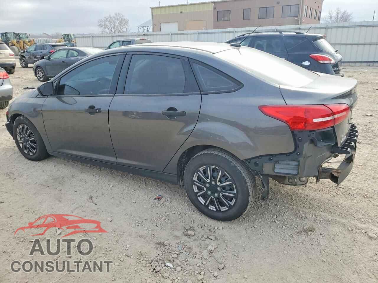 FORD FOCUS 2018 - 1FADP3E21JL259675