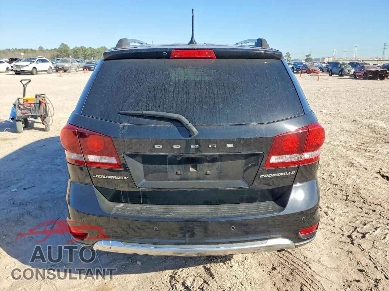 DODGE JOURNEY 2017 - 3C4PDCGB2HT516919