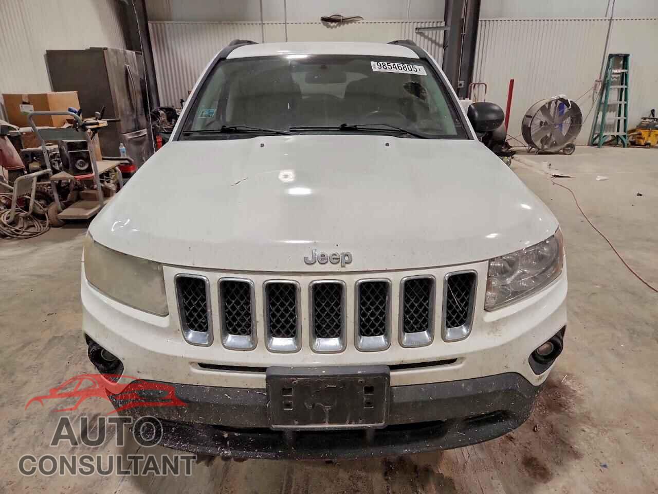 JEEP COMPASS 2011 - 1J4NF1FB3BD250485