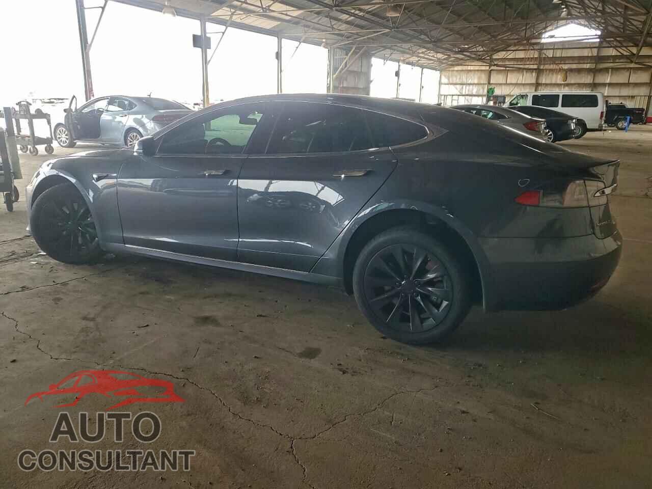 TESLA MODEL S 2017 - 5YJSA1E26HF219385