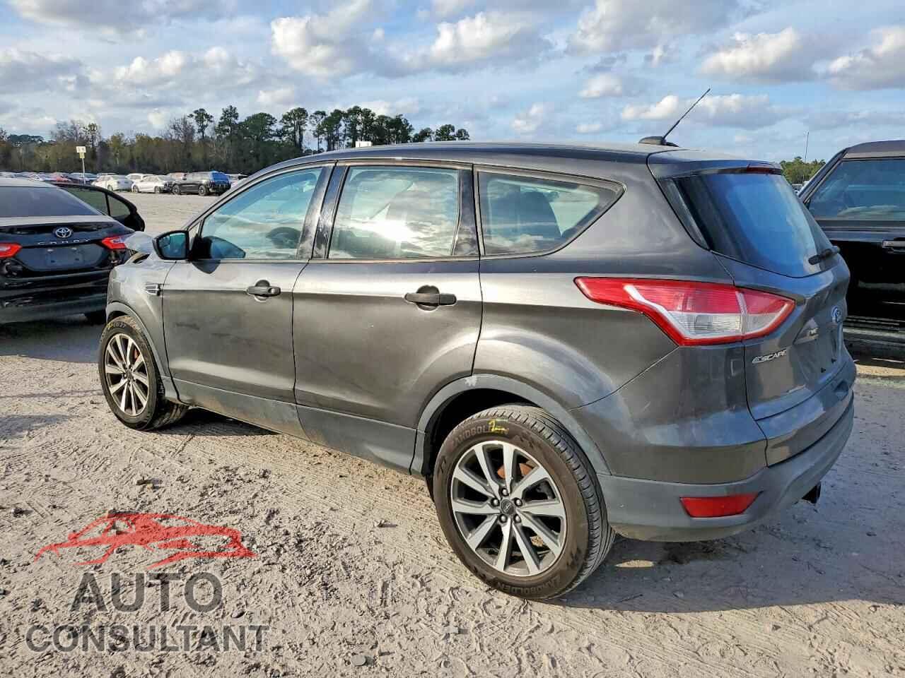 FORD ESCAPE 2015 - 1FMCU0F79FUB29289