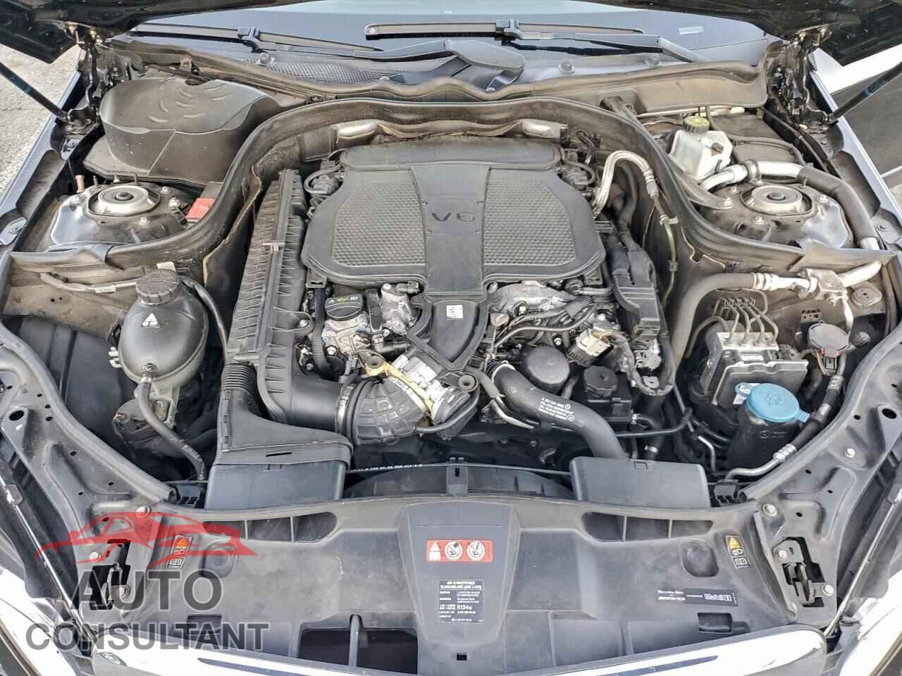 MERCEDES-BENZ E-CLASS 2013 - WDDHF5KB1DA661376