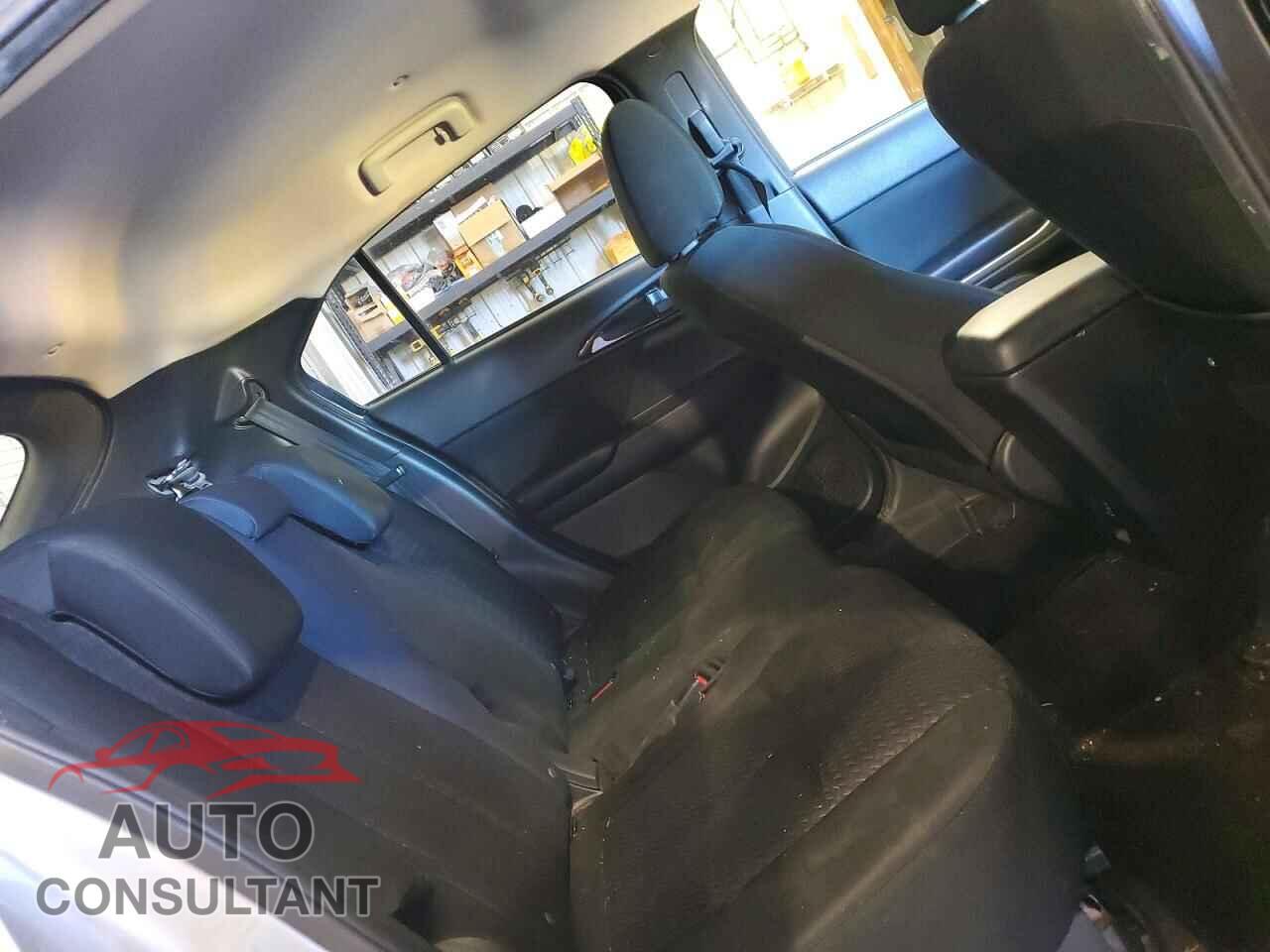 MITSUBISHI ECLIPSE 2019 - JA4AT3AA5KZ049319