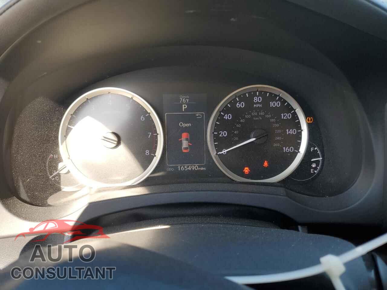LEXUS IS 2014 - JTHBF1D23E5042597
