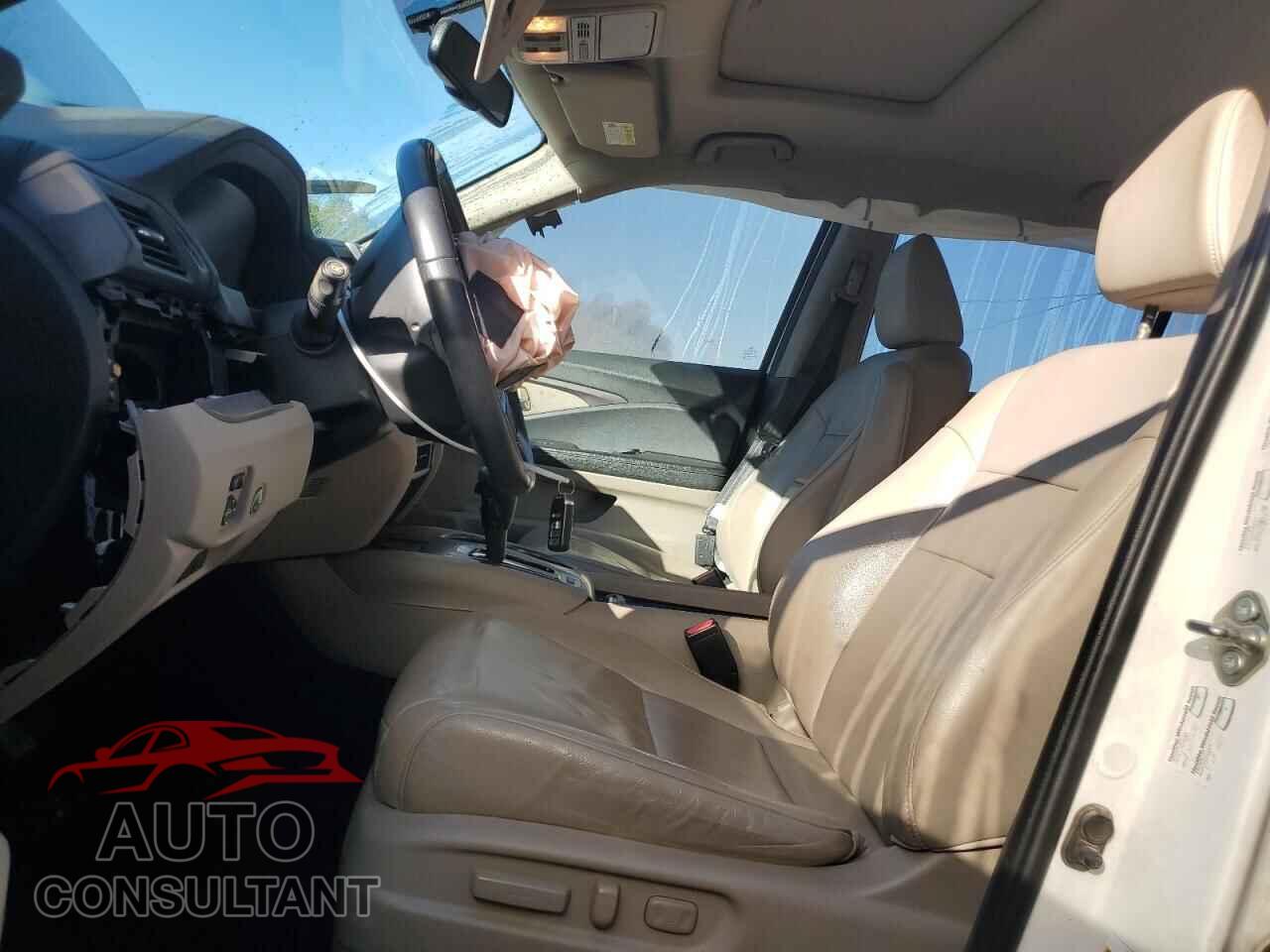 HONDA PILOT 2018 - 5FNYF5H50JB022954