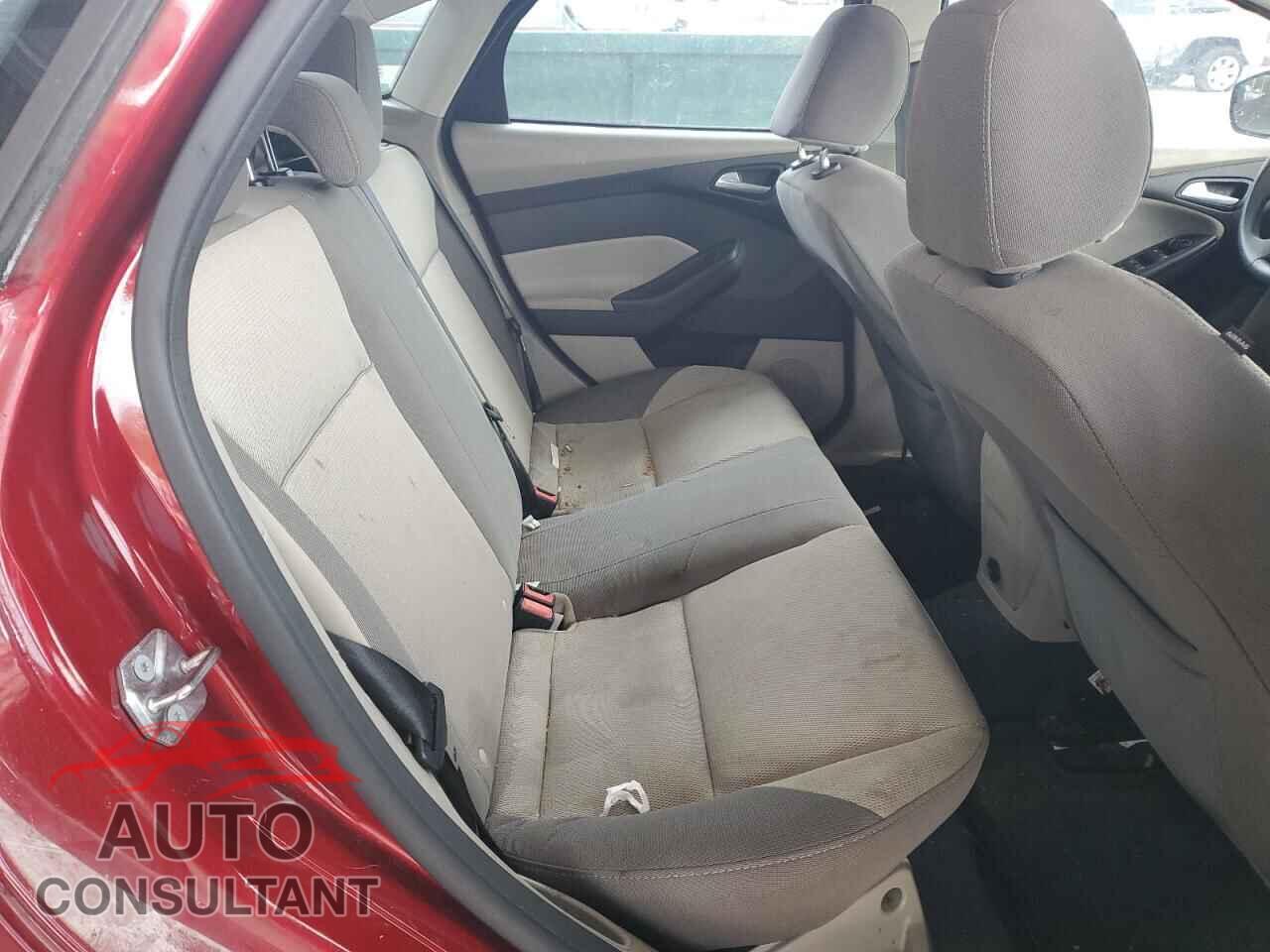 FORD FOCUS 2014 - 1FADP3F28EL447842
