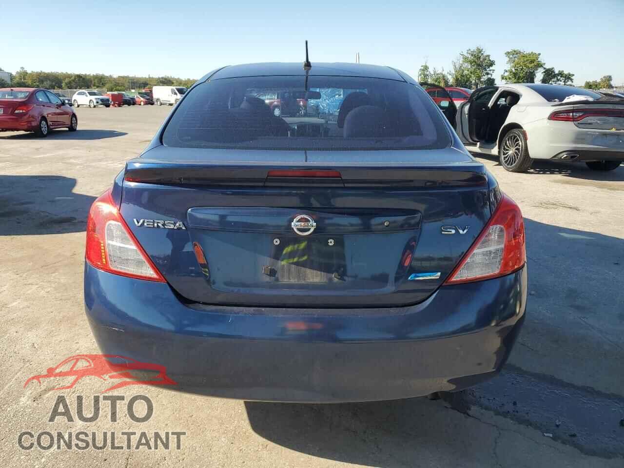 NISSAN VERSA 2013 - 3N1CN7AP9DL843774