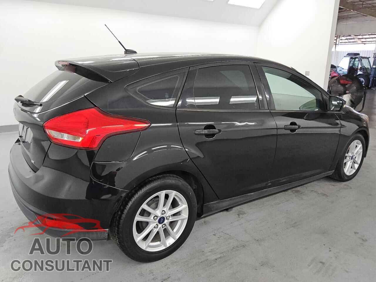 FORD FOCUS 2017 - 1FADP3K21HL278287