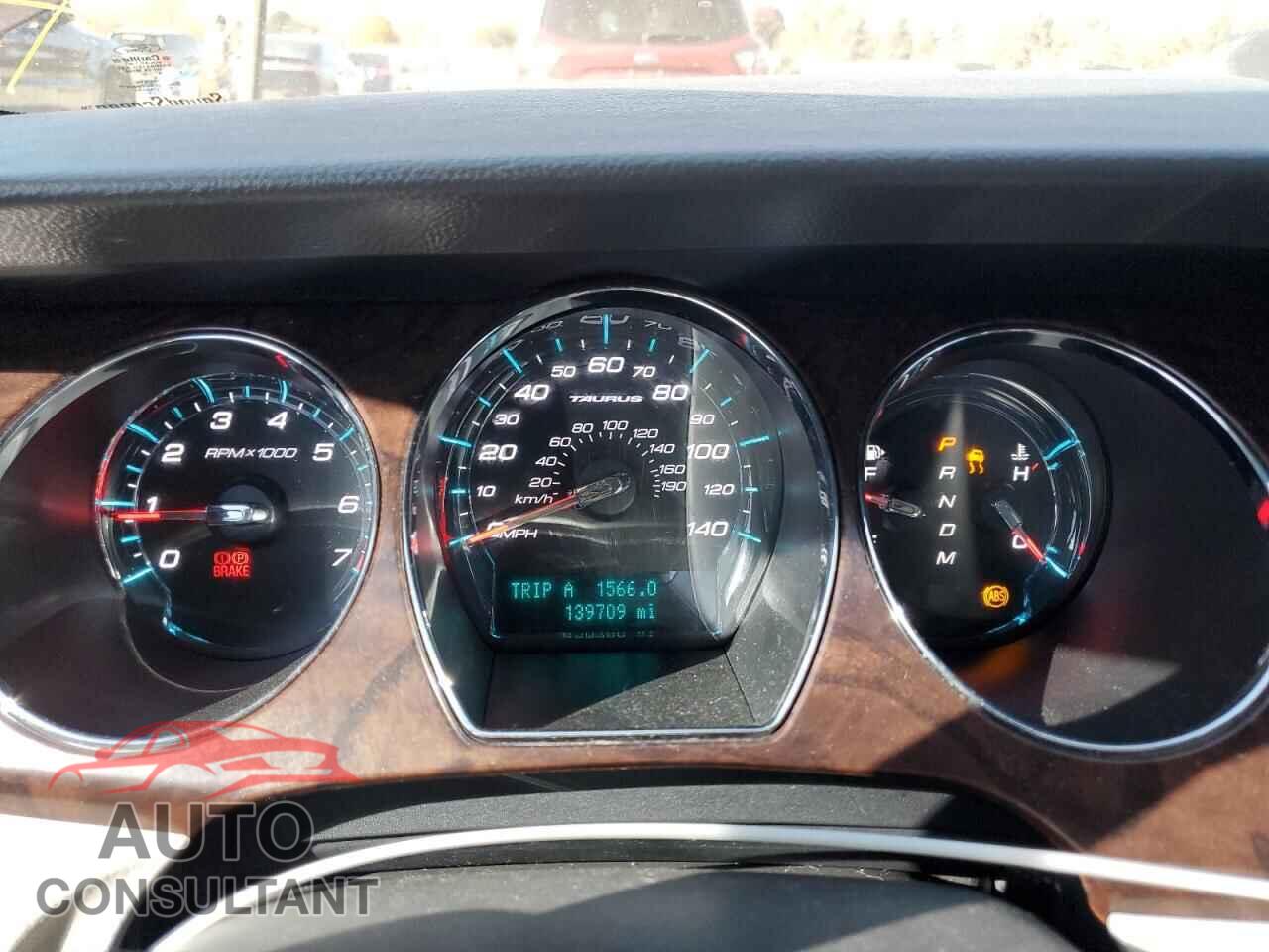 FORD TAURUS 2011 - 1FAHP2EW7BG133555