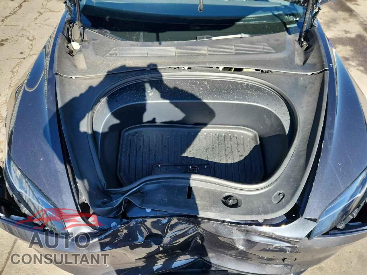 TESLA MODEL 3 2024 - 5YJ3E1ET7RF856403