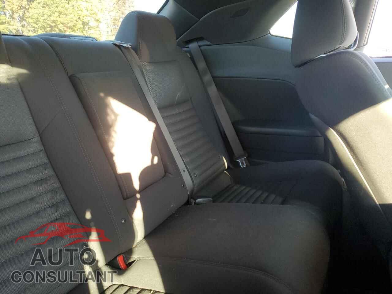 DODGE CHALLENGER 2013 - 2C3CDYAG6DH676695