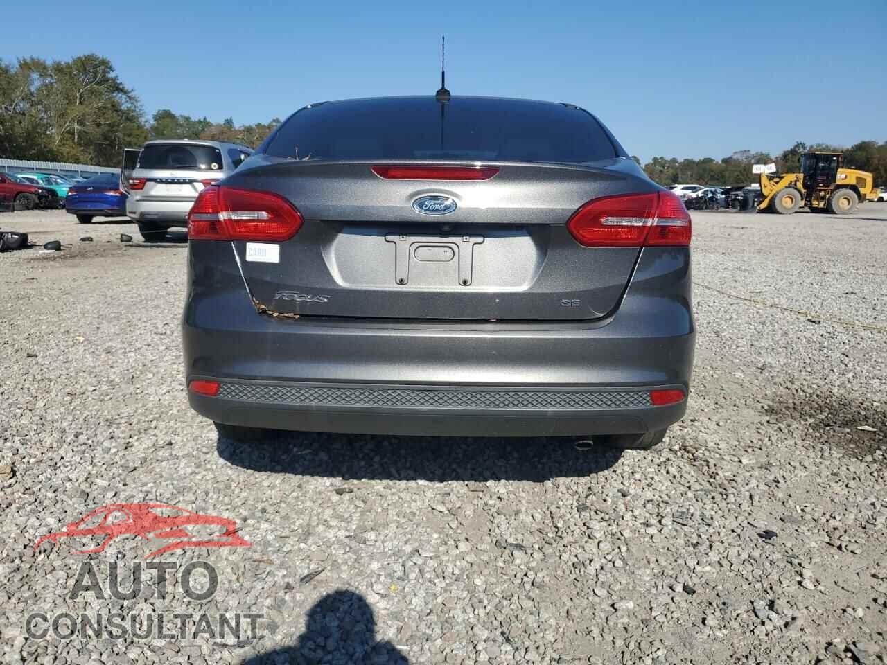 FORD FOCUS 2017 - 1FADP3F24HL317108