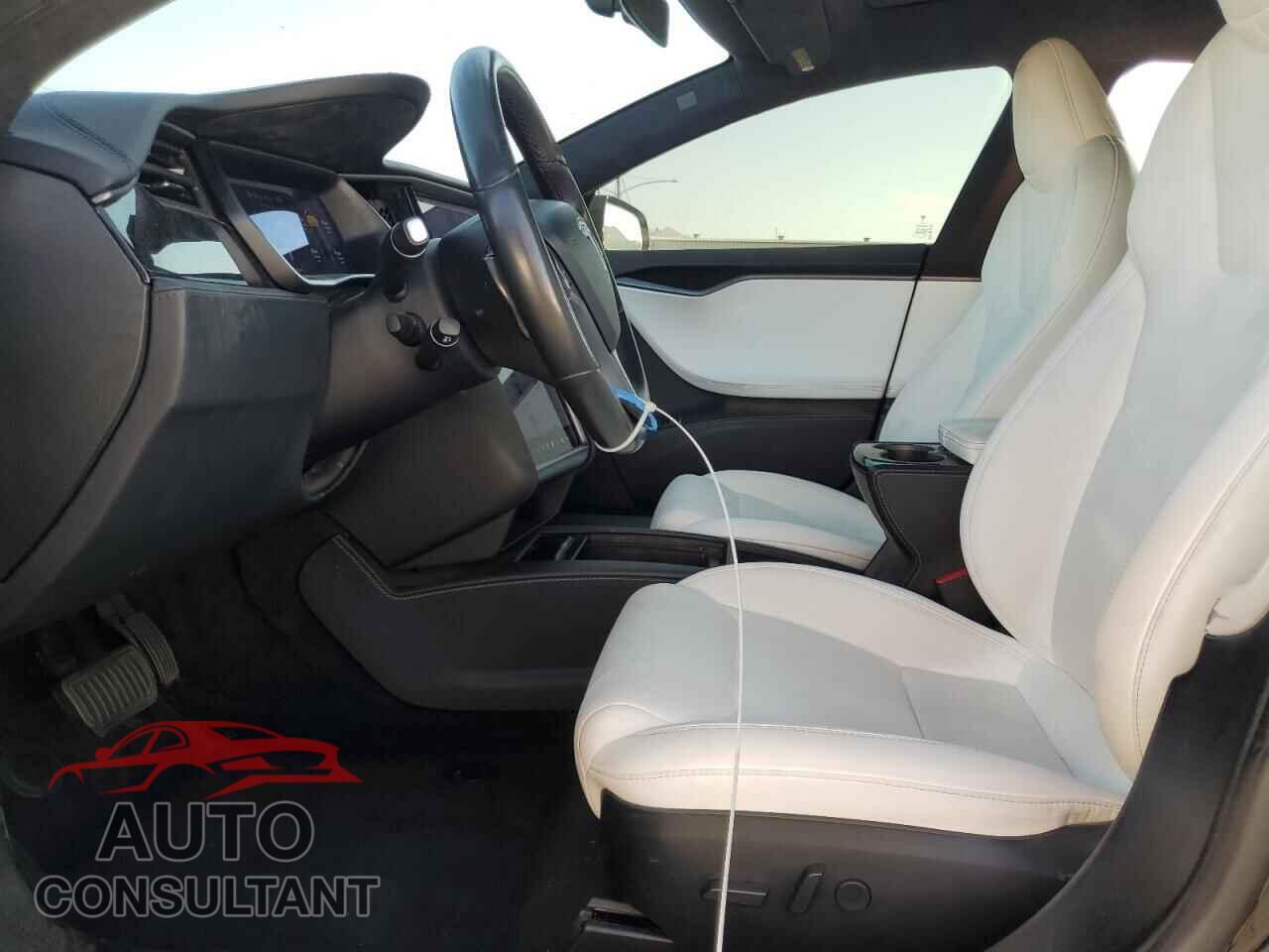 TESLA MODEL S 2020 - 5YJSA1E23LF370970