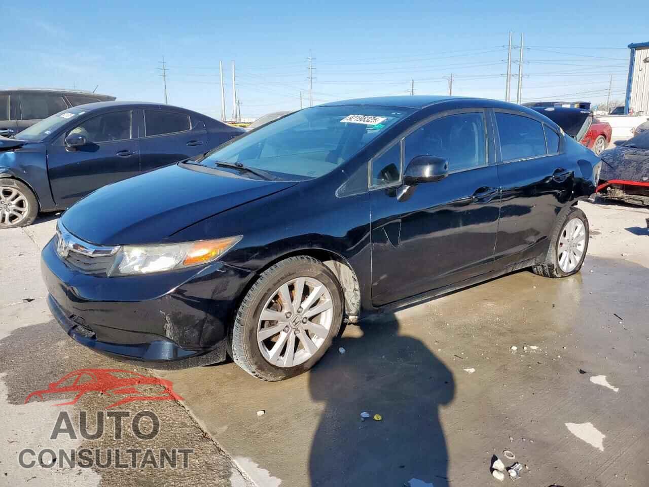 HONDA CIVIC 2012 - 2HGFB2F59CH608913