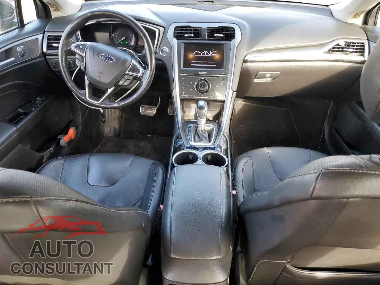 FORD FUSION 2013 - 3FA6P0D96DR207552