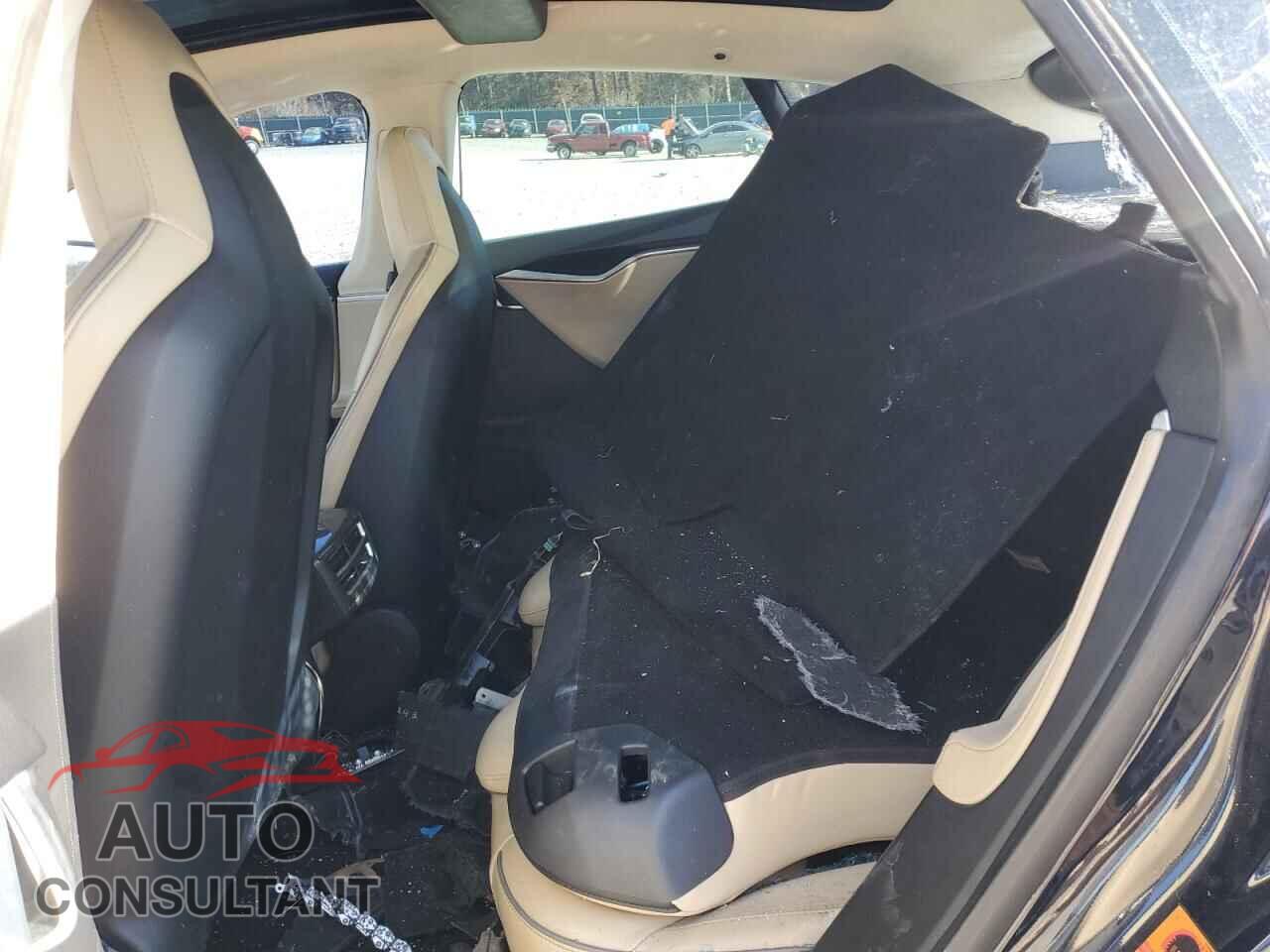 TESLA MODEL S 2013 - 5YJSA1DP9DFP17619