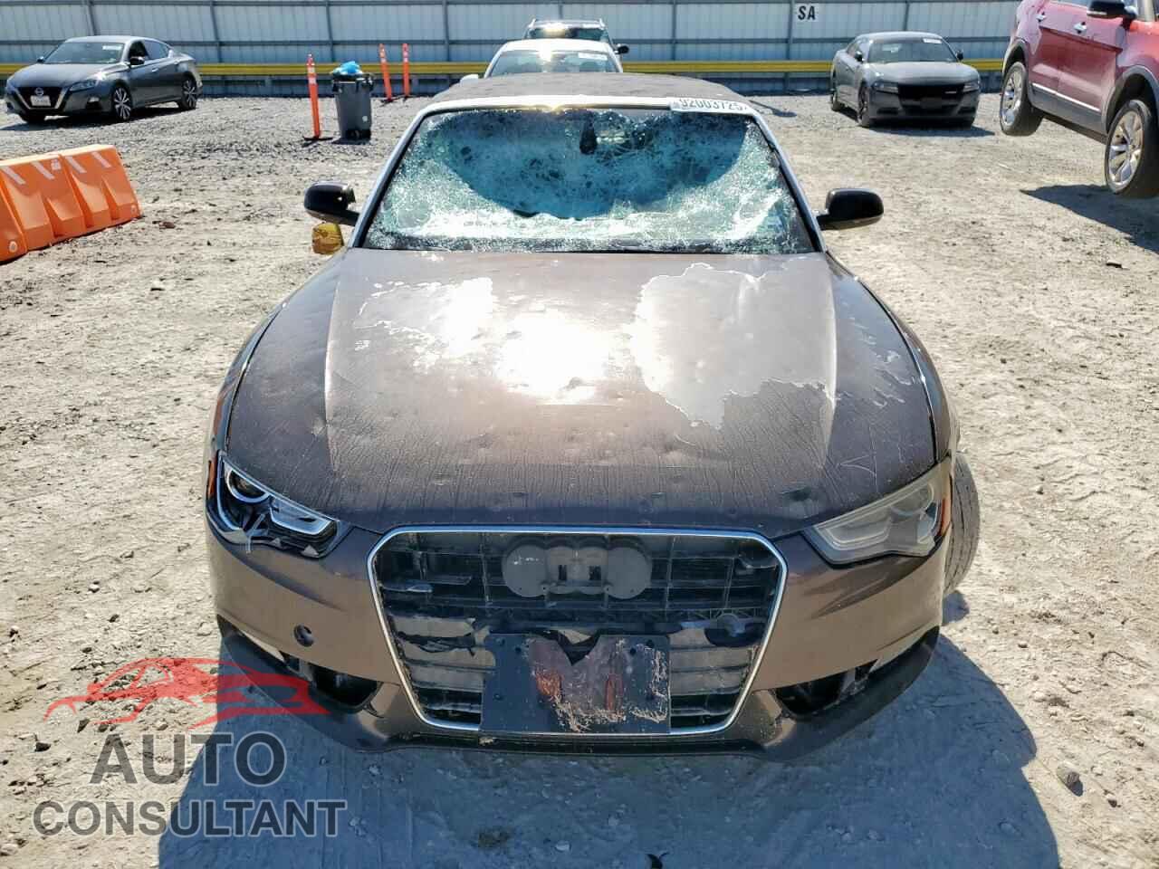 AUDI A5 2013 - WAUJFAFH9DN010618