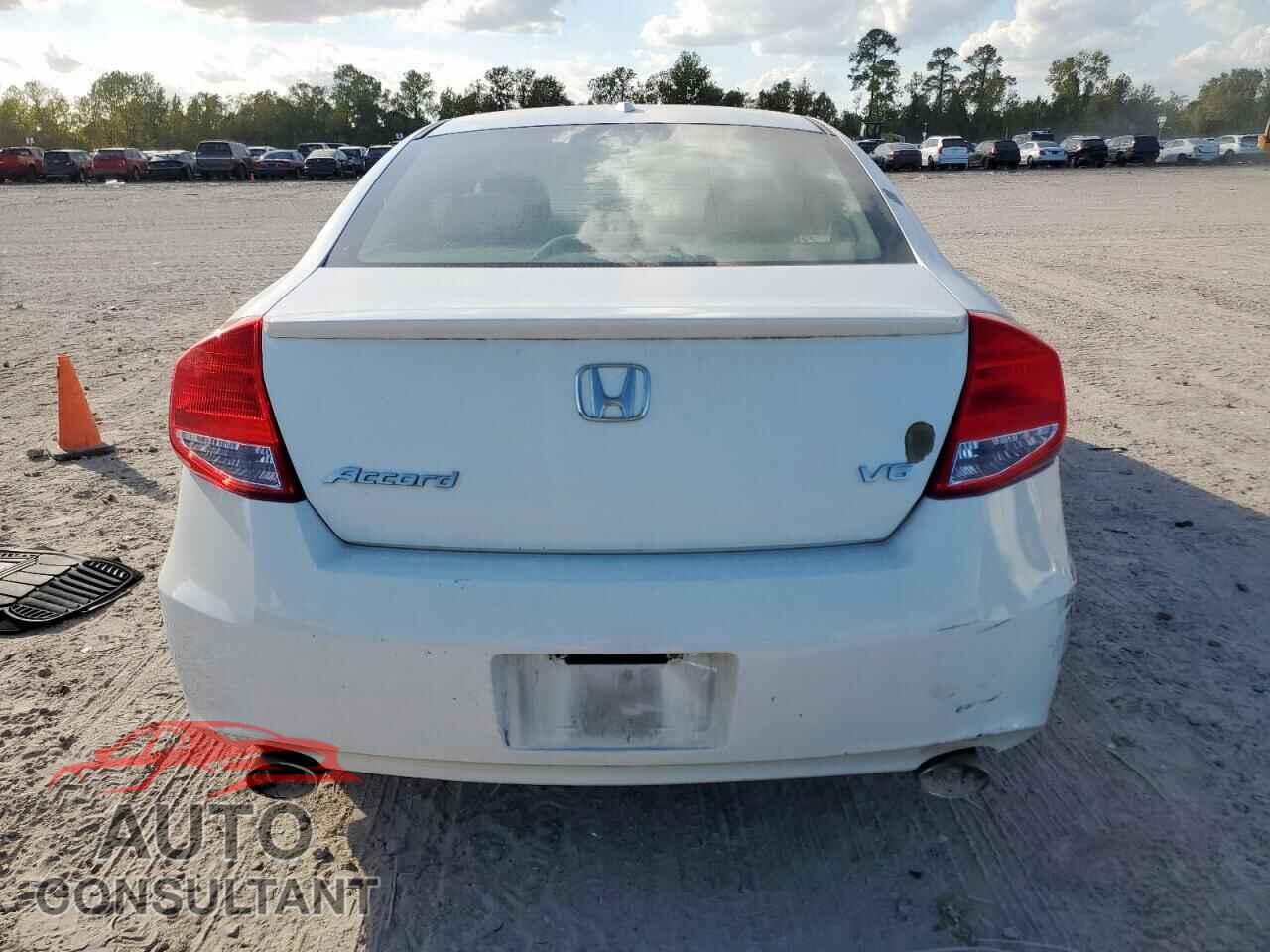 HONDA ACCORD 2011 - 1HGCS2B82BA007407