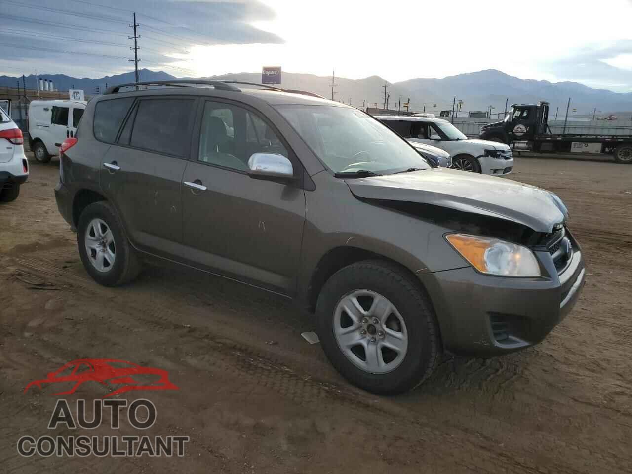 TOYOTA RAV4 2012 - 2T3BF4DV7CW179044