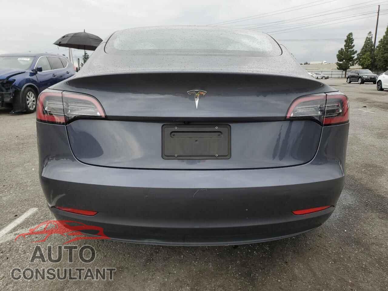 TESLA MODEL 3 2023 - 5YJ3E1EAXPF711884