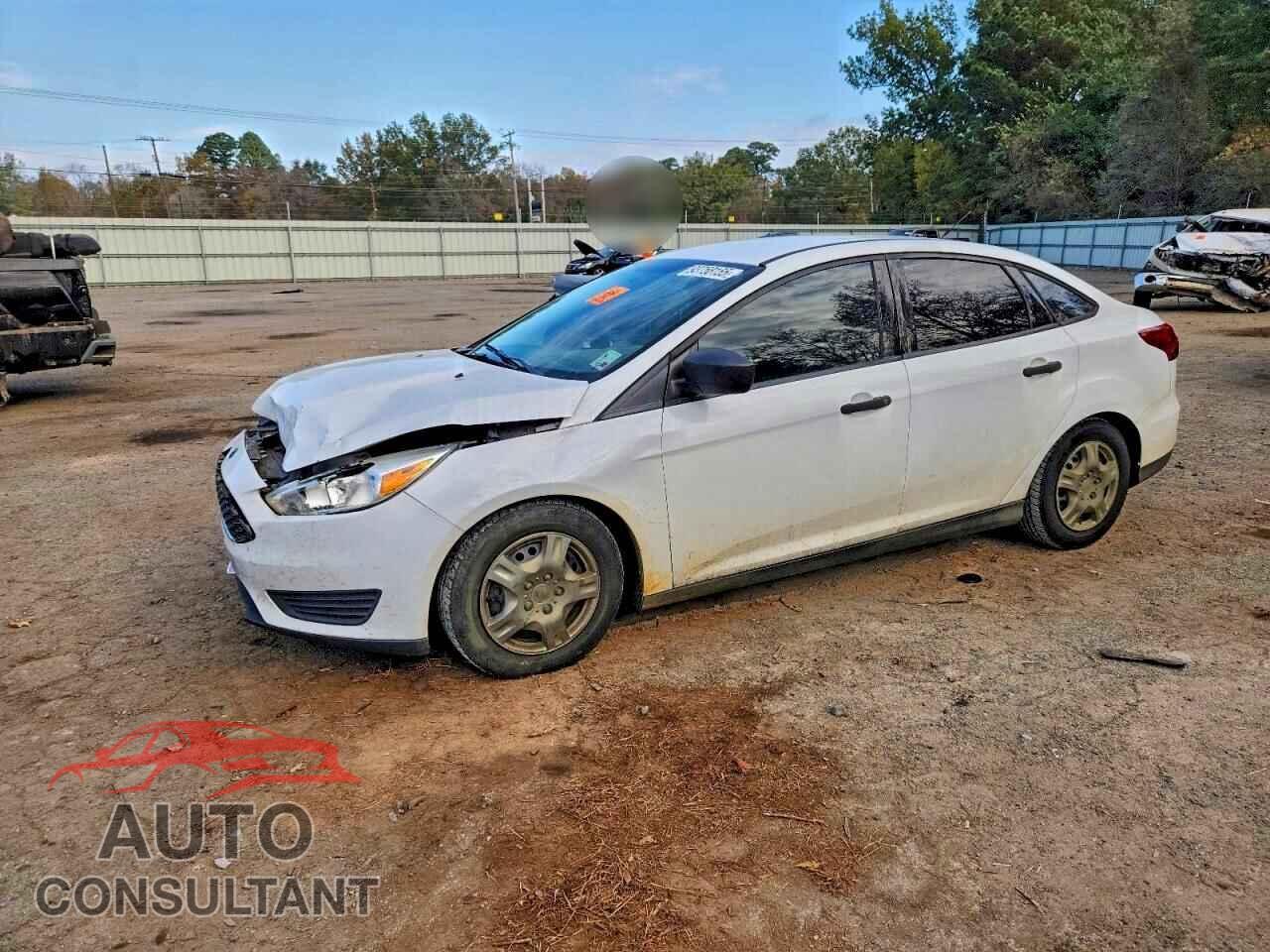 FORD FOCUS 2016 - 1FADP3E28GL256894