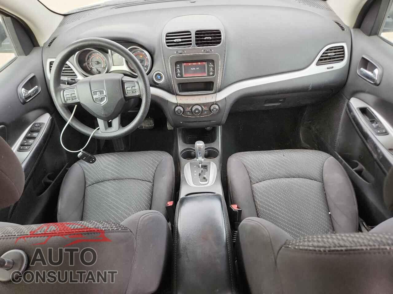DODGE JOURNEY 2013 - 3C4PDCBB0DT565702