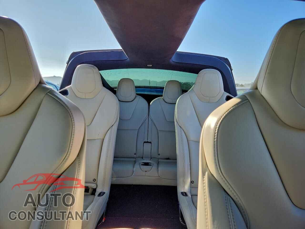 TESLA MODEL X 2019 - 5YJXCBE23KF189582