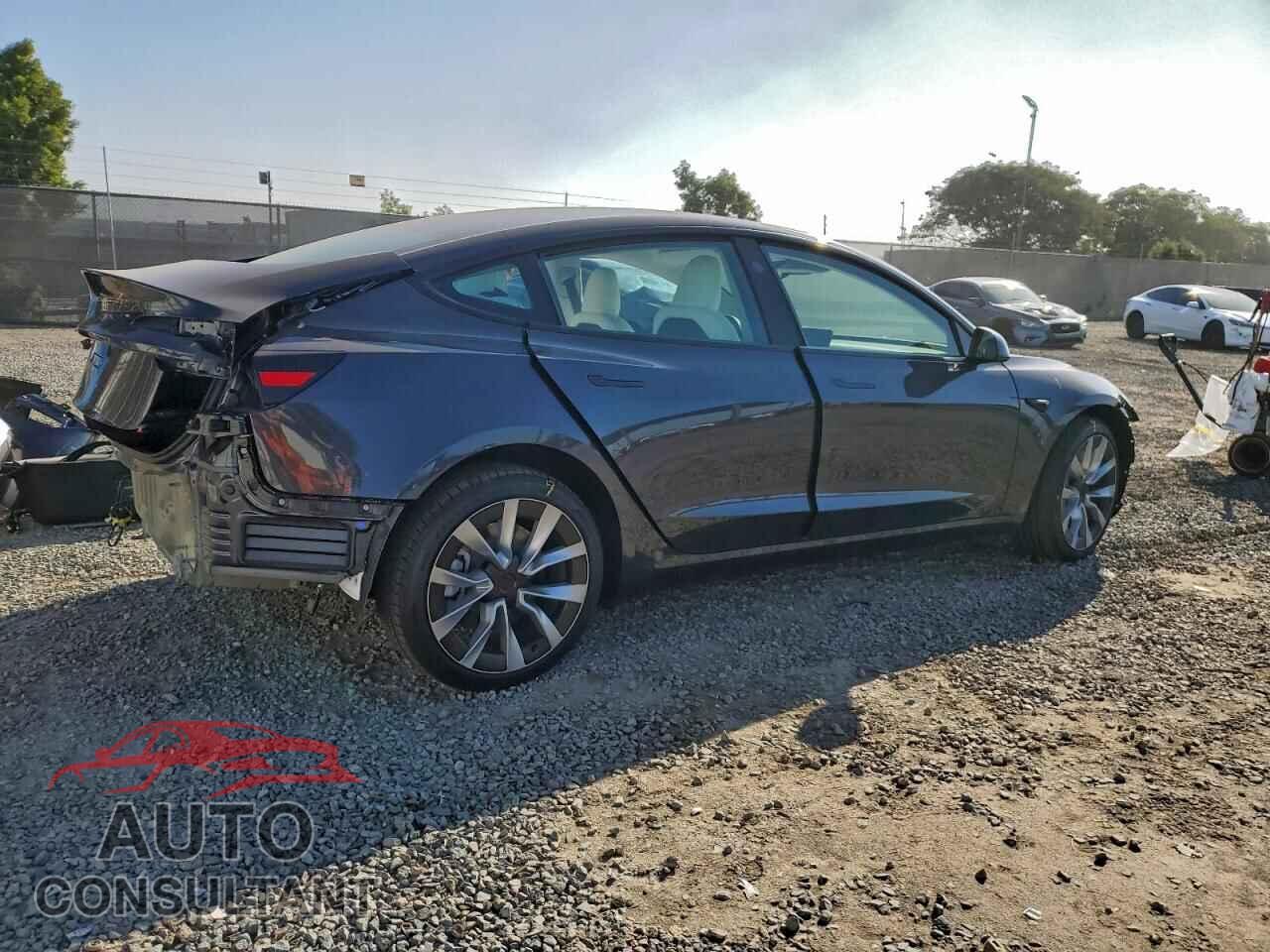 TESLA MODEL 3 2026 - 5YJ3E1EA8TF123069