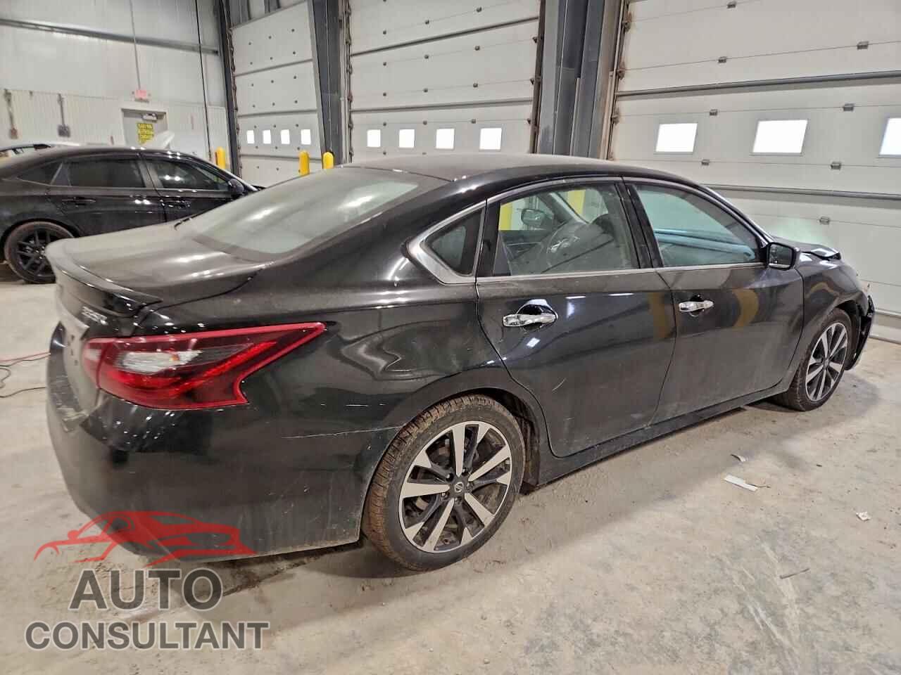 NISSAN ALTIMA 2017 - 1N4BL3AP9HC190796