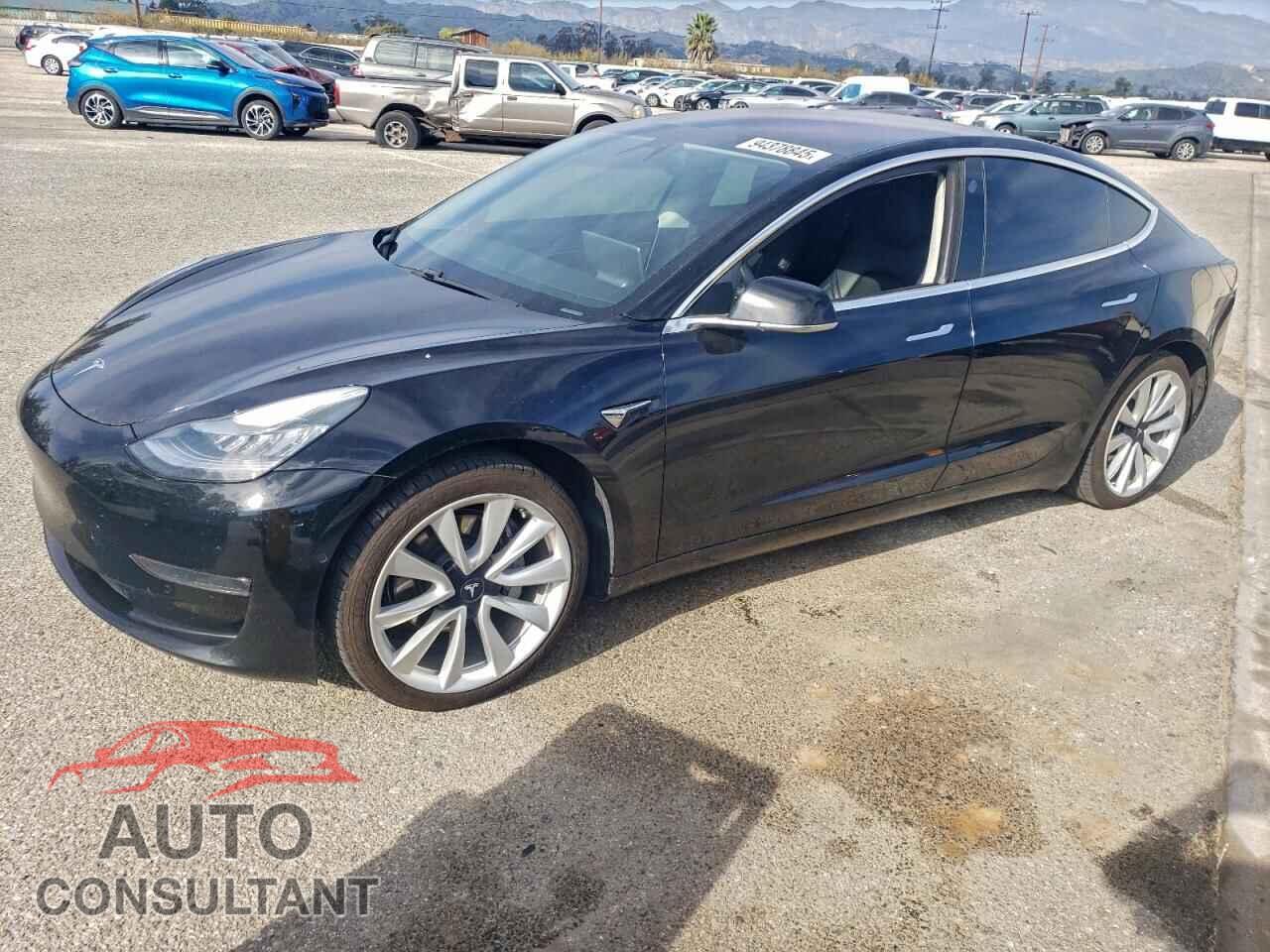 TESLA MODEL 3 2019 - 5YJ3E1EA2KF190815