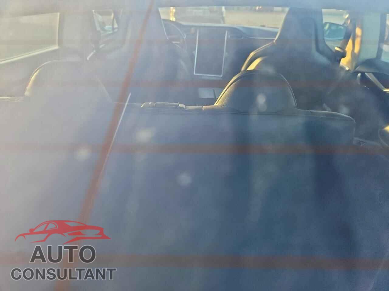 TESLA MODEL S 2013 - 5YJSA1DP8DFP05235