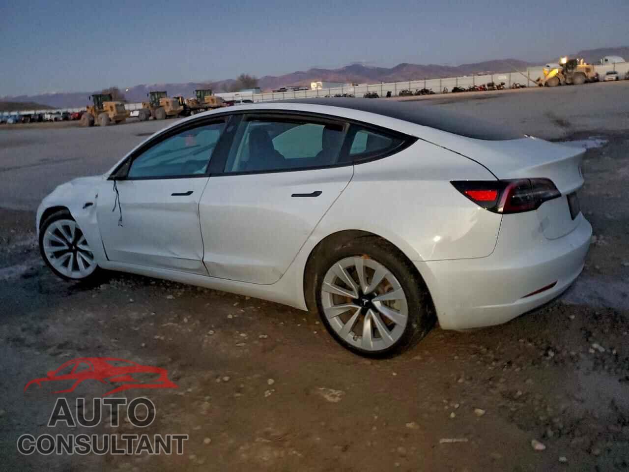 TESLA MODEL 3 2023 - 5YJ3E1EA2PF458365
