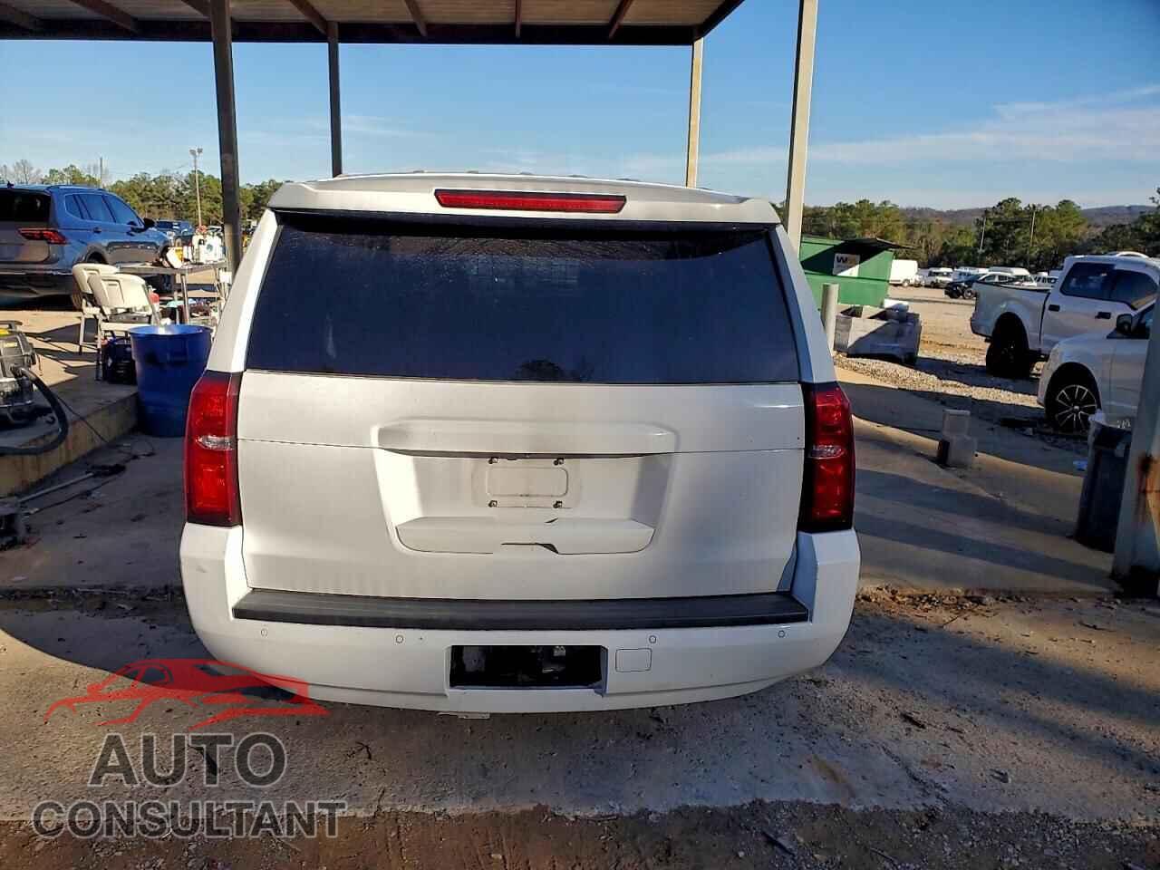 CHEVROLET TAHOE 2020 - 1GNLCDEC8LR299727