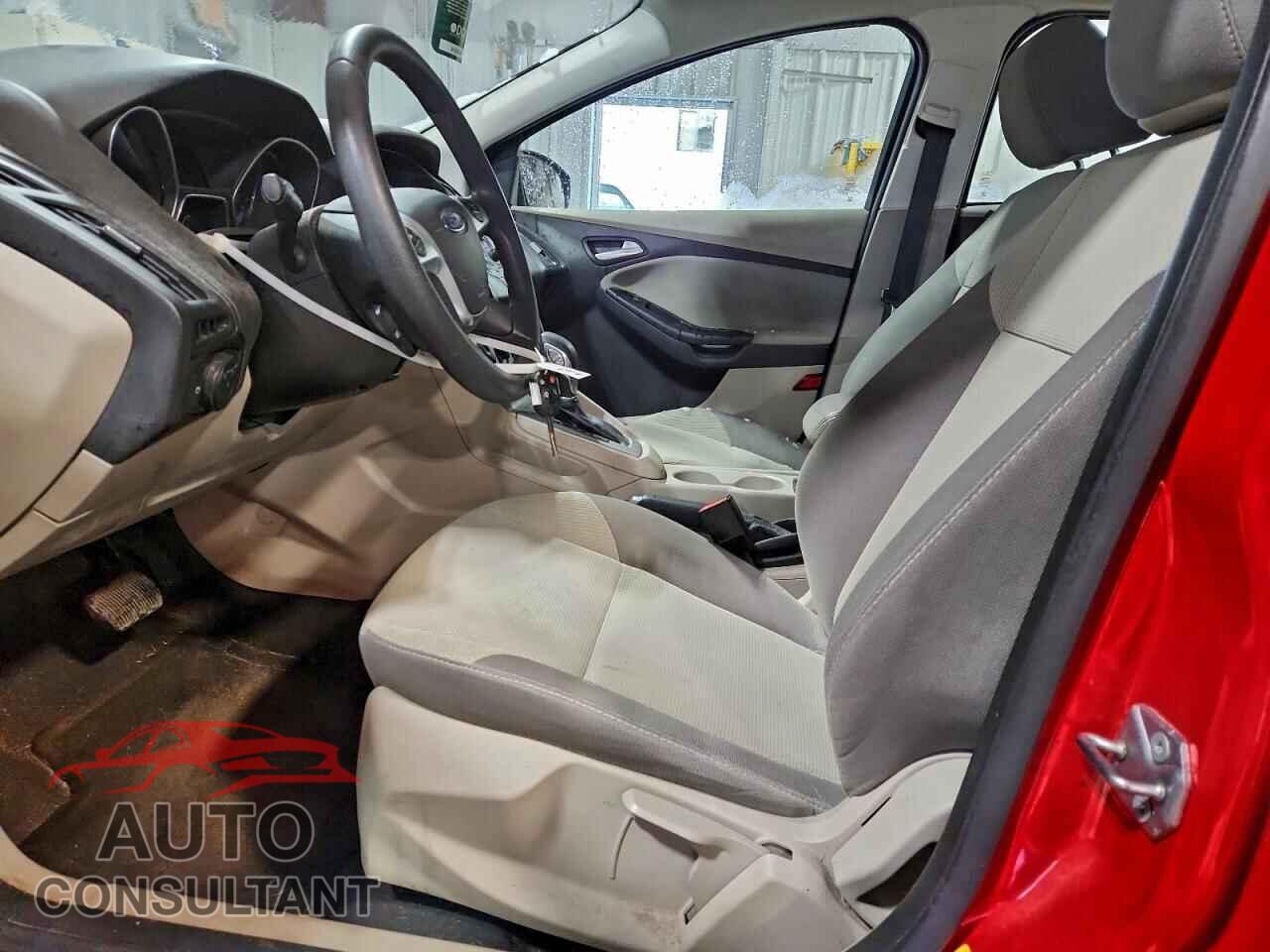 FORD FOCUS 2013 - 1FADP3F27DL133193
