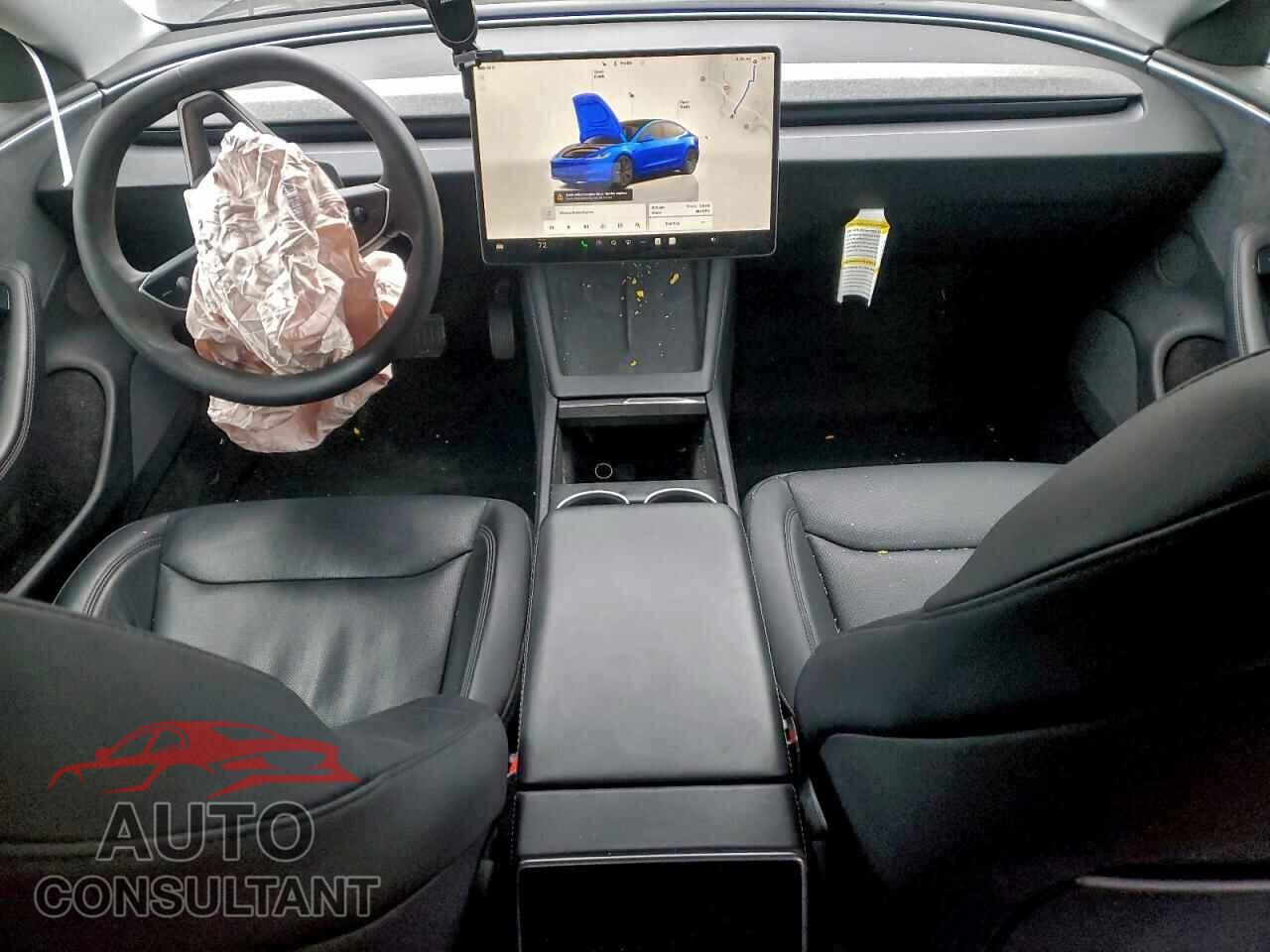 TESLA MODEL 3 2025 - 5YJ3E1EB2SF890410