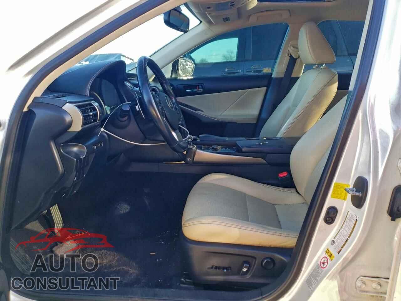 LEXUS IS 2014 - JTHCF1D28E5004979