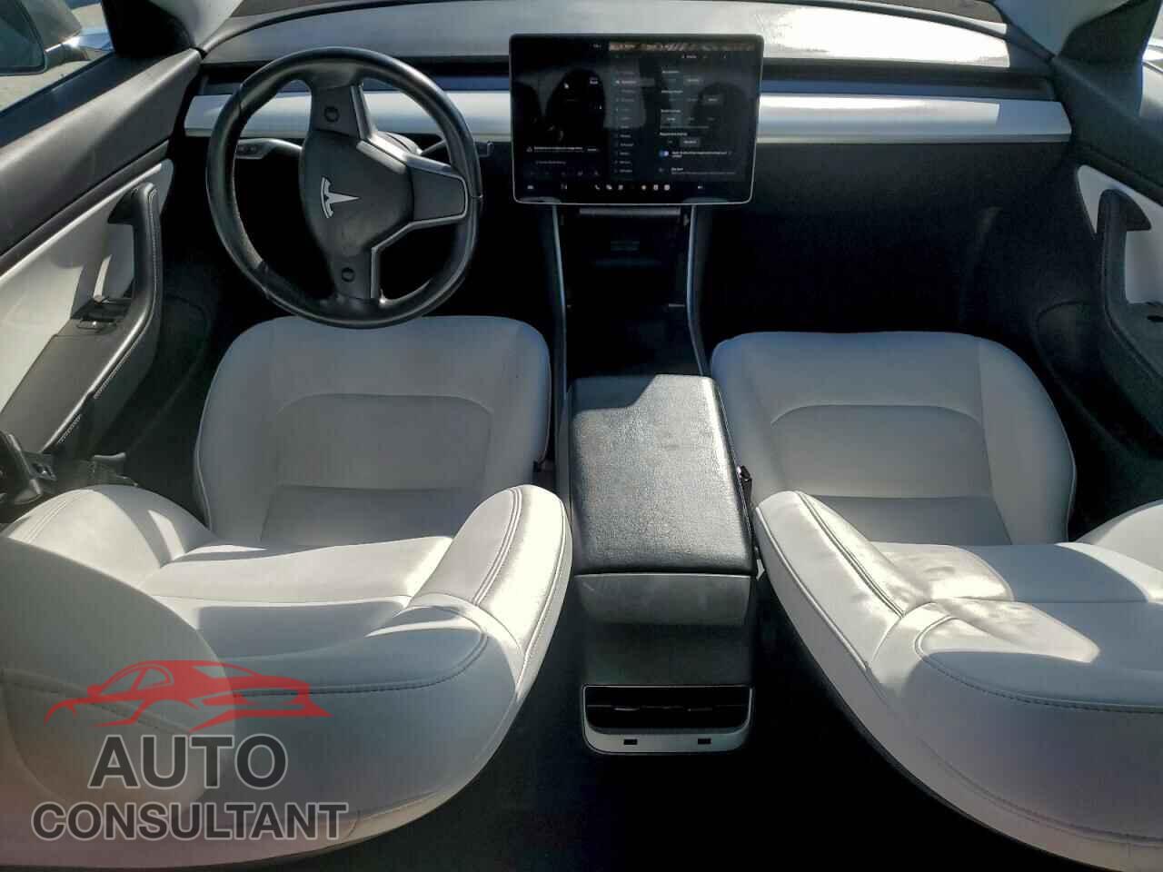 TESLA MODEL 3 2018 - 5YJ3E1EA6JF169075