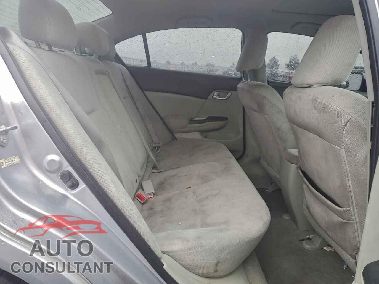 HONDA CIVIC 2012 - 19XFB2F88CE020750
