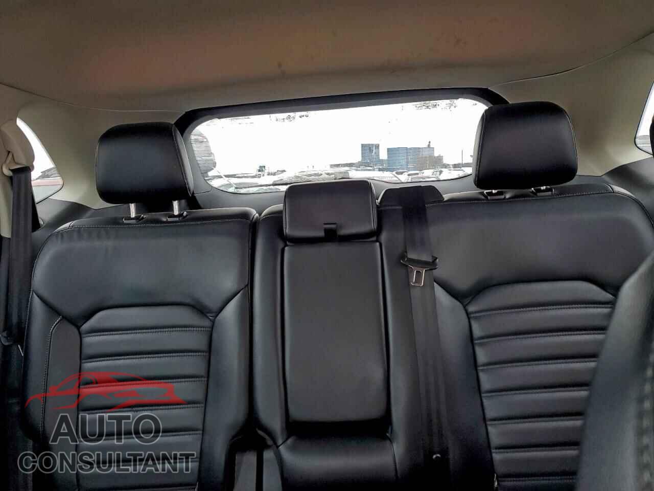FORD EDGE 2018 - 2FMPK4J82JBB22522