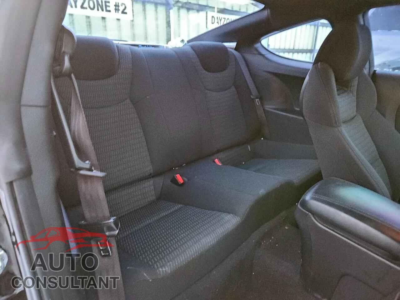 HYUNDAI GENESIS 2013 - KMHHT6KD2DU087777