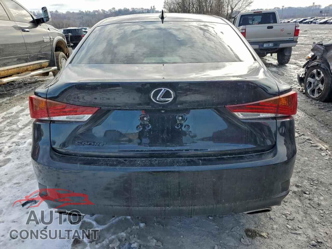 LEXUS IS 2017 - JTHBA1D23H5051349