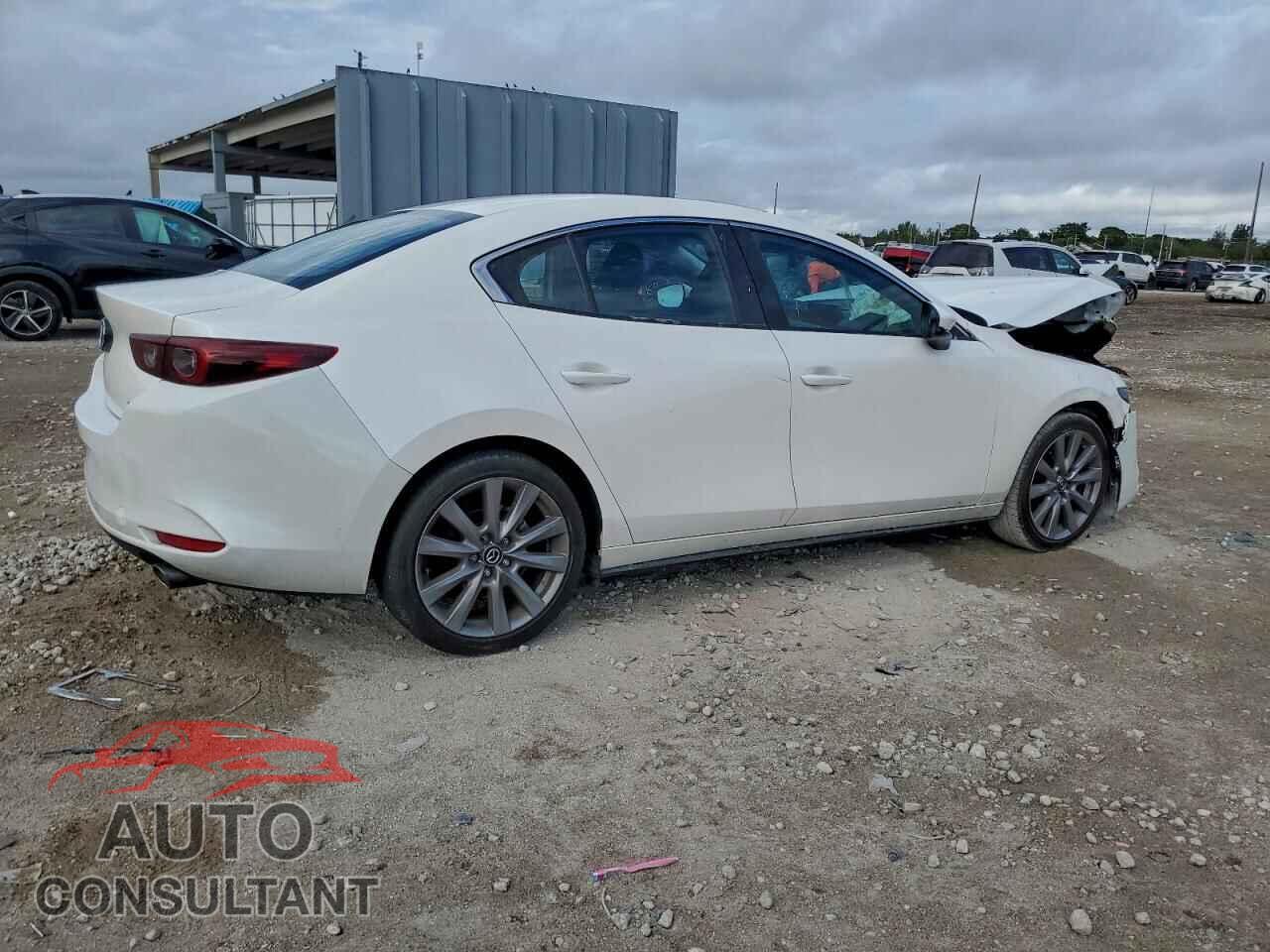 MAZDA 3 2022 - JM1BPABL9N1508003