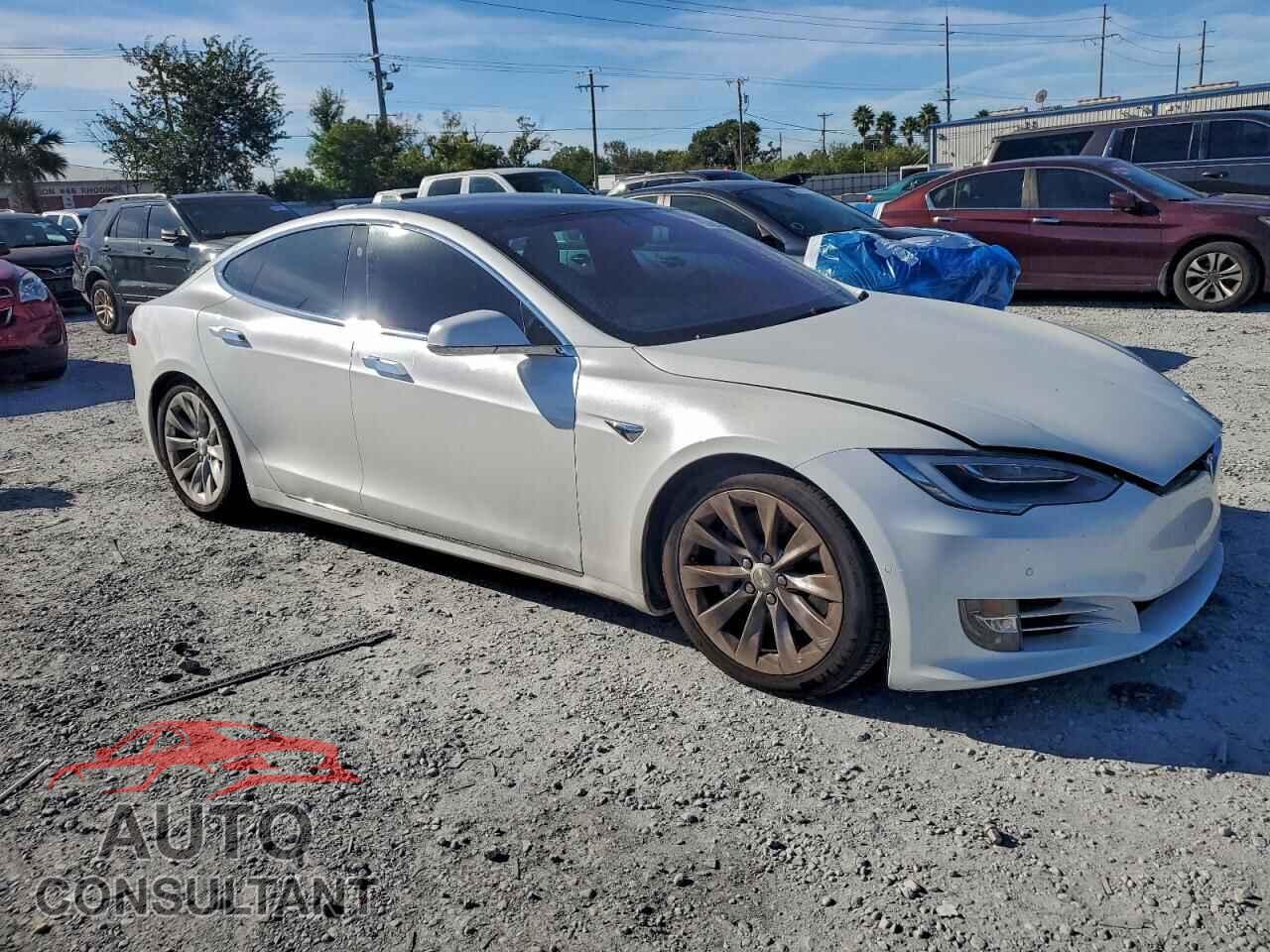 TESLA MODEL S 2020 - 5YJSA1E20LF372708